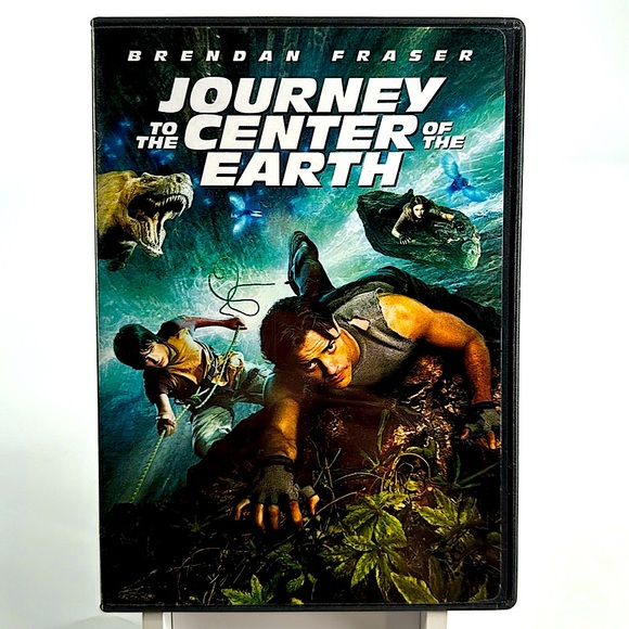 Journey To The Center Of The Earth. Still has the 3D glasses. - Picture 1 of 4